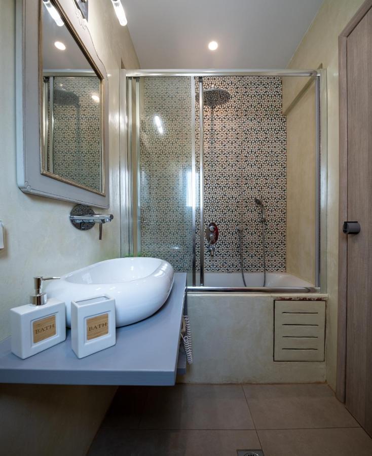 Niriides Luxury Studios Astypalaia Bagian luar foto