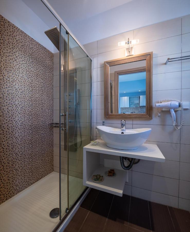 Niriides Luxury Studios Astypalaia Bagian luar foto