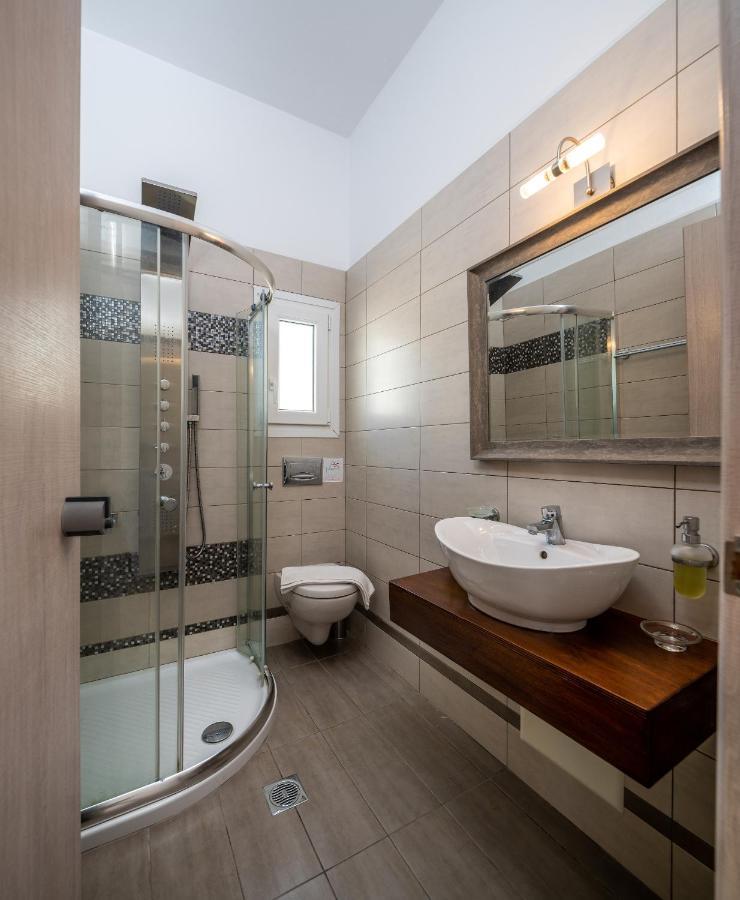 Niriides Luxury Studios Astypalaia Bagian luar foto
