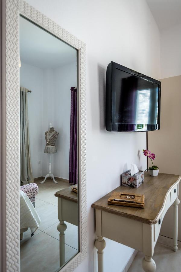 Niriides Luxury Studios Astypalaia Bagian luar foto