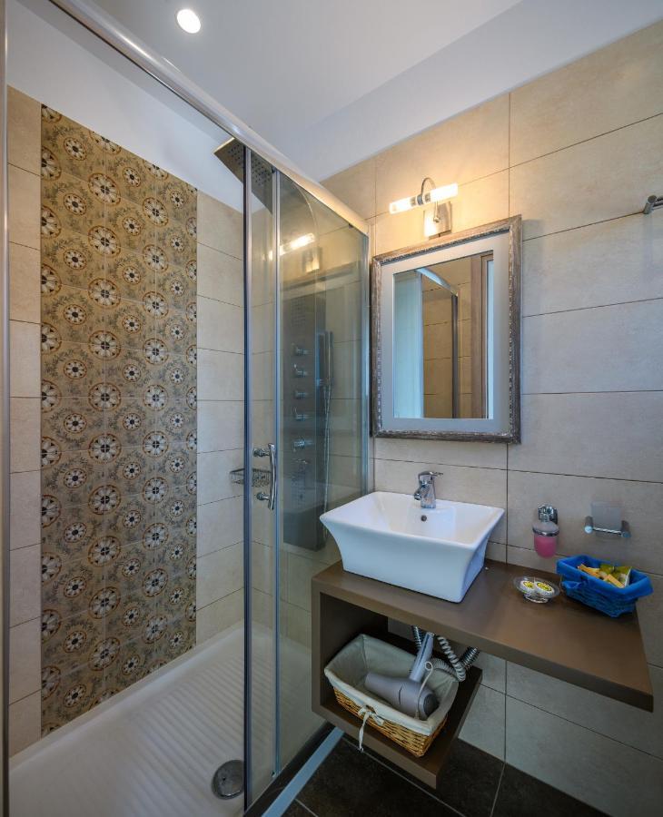 Niriides Luxury Studios Astypalaia Bagian luar foto